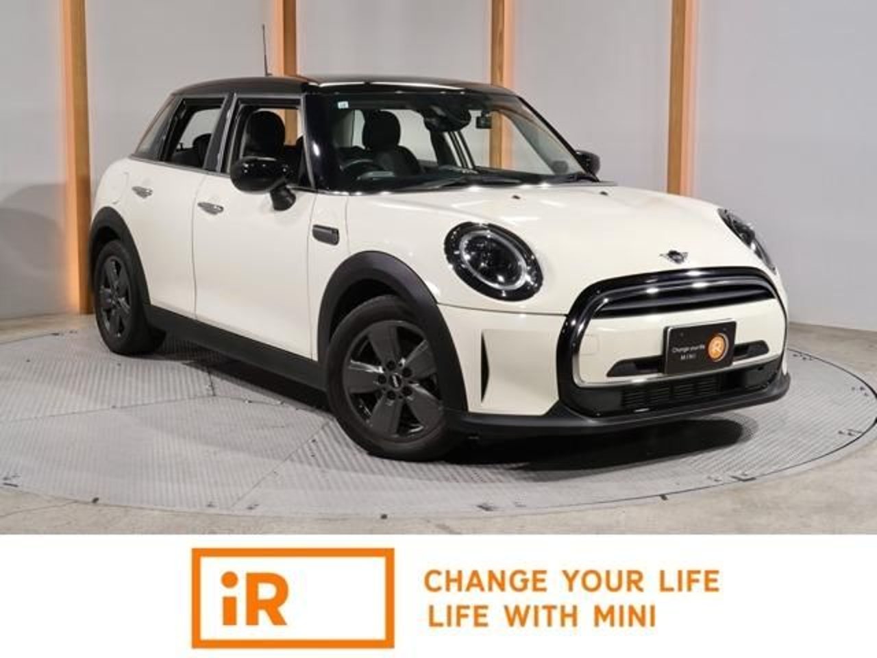 2021 BMW Mini, photo 1 of 1