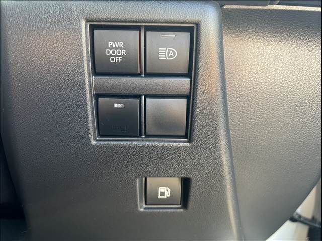 6821e272c7ccd5db56d094e718a772f9.jpg