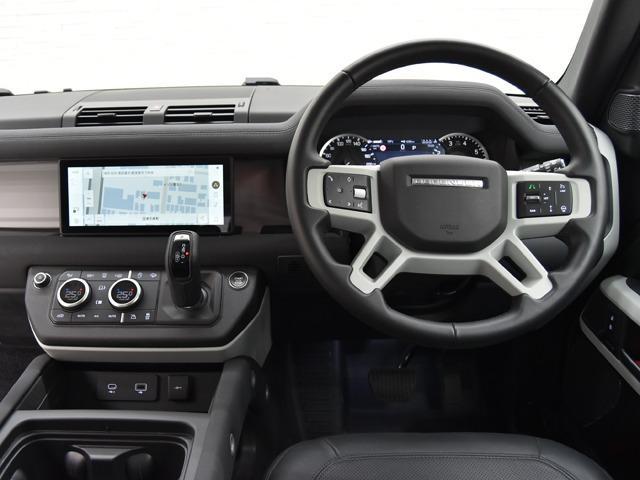 9200363A30251130W00708.jpg
