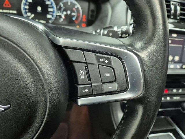 6011000168R16.jpg