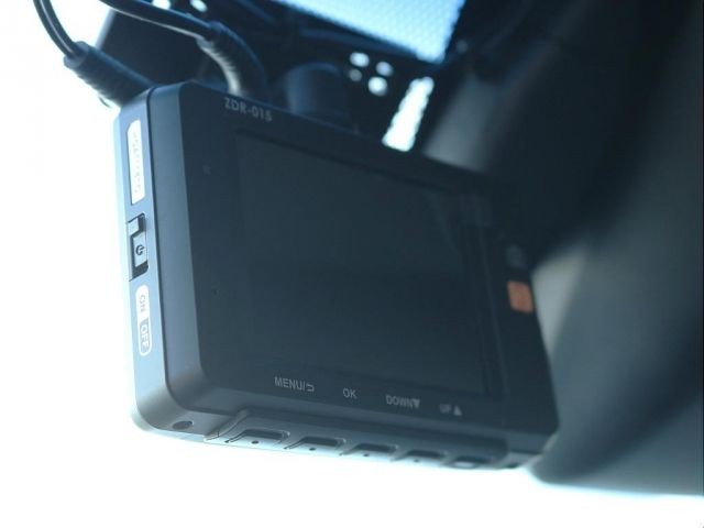 960b5cfeafaeec95f8fc922a9835e119.jpg