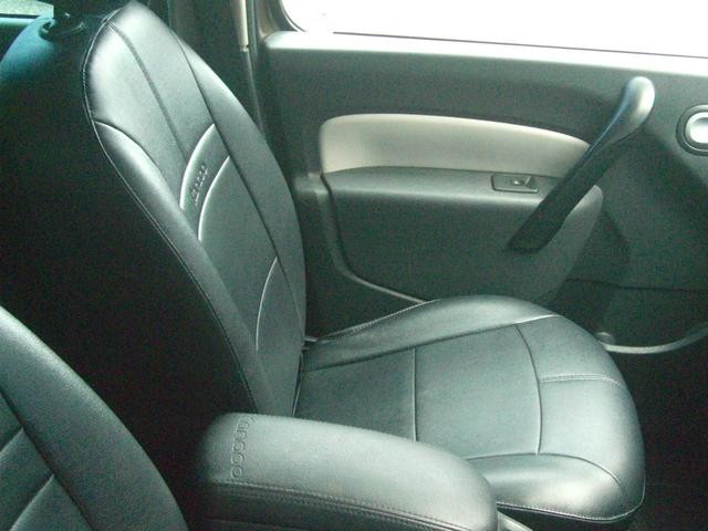 1020560A30241219W00116.jpg