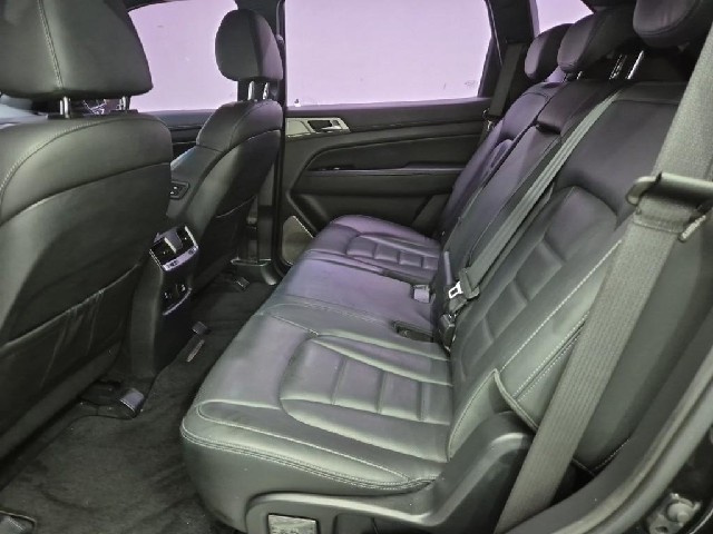 6081000150R12.jpg