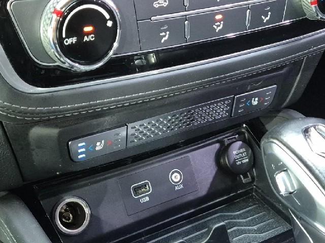 6081000150R16.jpg