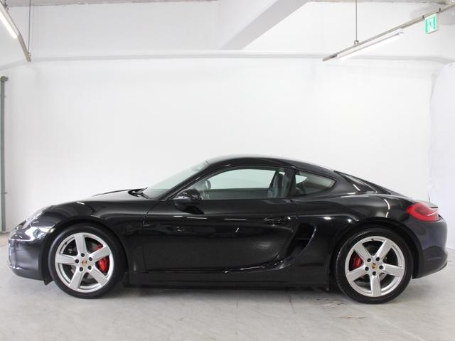 9572641A30260803W00106.jpg