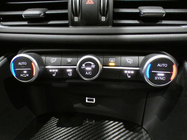 61301922ce3eeb79e507b8690cc72568.jpg