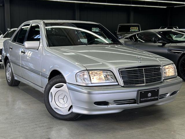 dc96aa5cdbb34831f6a3741ce703601d.jpg