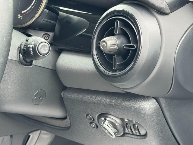 ce1a9aa3385bb8acf165d28114217840.jpg