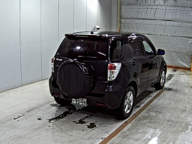 05.jpg