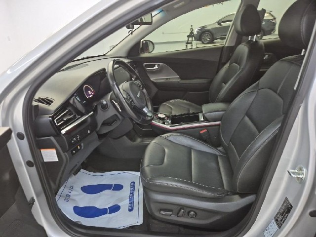 6081500121R11.jpg