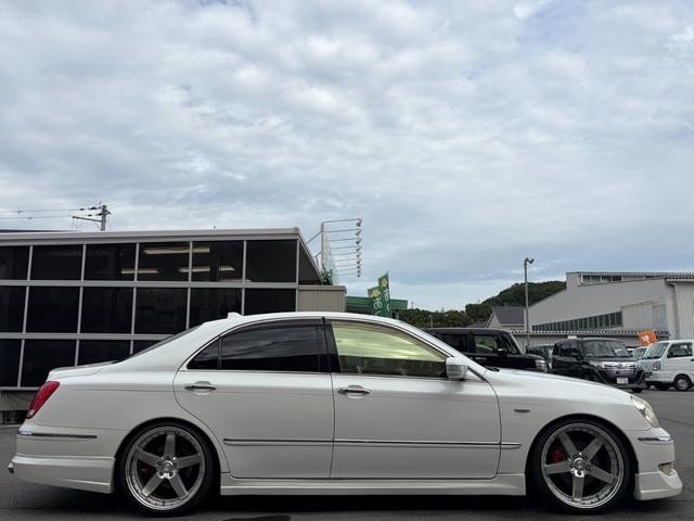 0708271A30260925W00304.jpg
