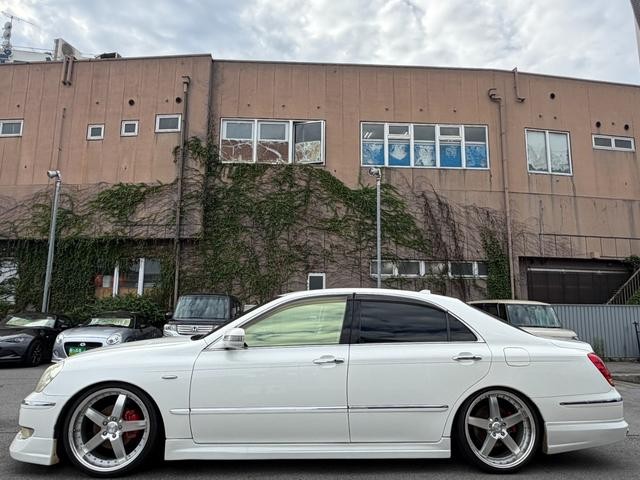 0708271A30260925W00305.jpg