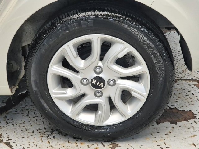 6081500066R19.jpg