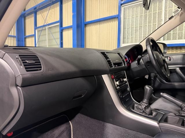0730115A30261008W00207.jpg