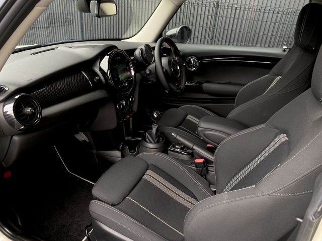 b2146e2093d6a160bd50381110dc5414.jpg