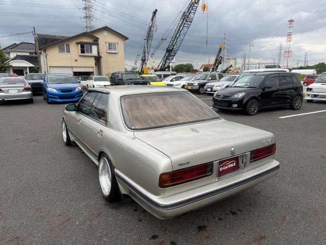 584a3cf2ed68a88cc0bb32168ebb6a9d.jpg