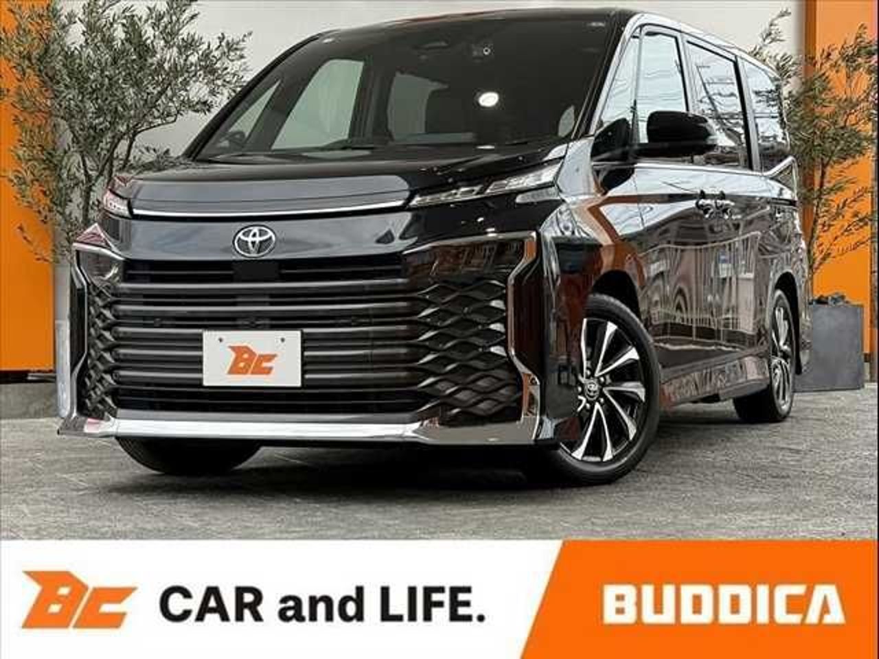 2024 Toyota Voxy, photo 1 of 1