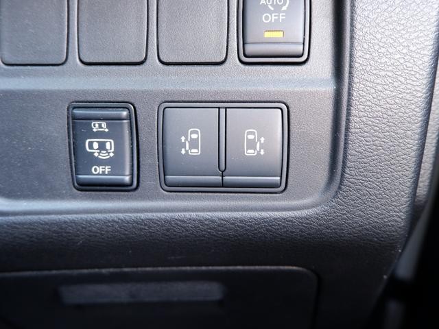 0710156A30261008W00216.jpg