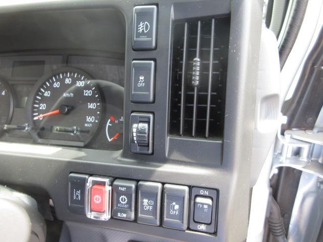 64f8bdc9eddde8bfa076e1d518e23535.jpg