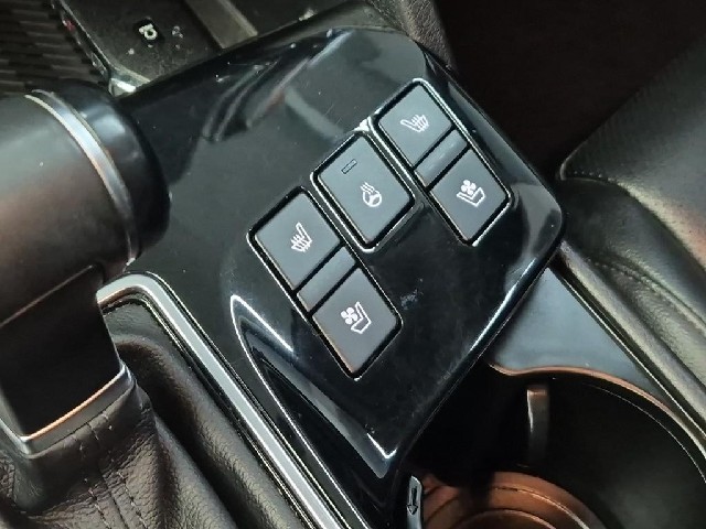 5111000959R16.jpg