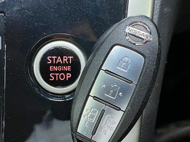0700675A30260901W00112.jpg