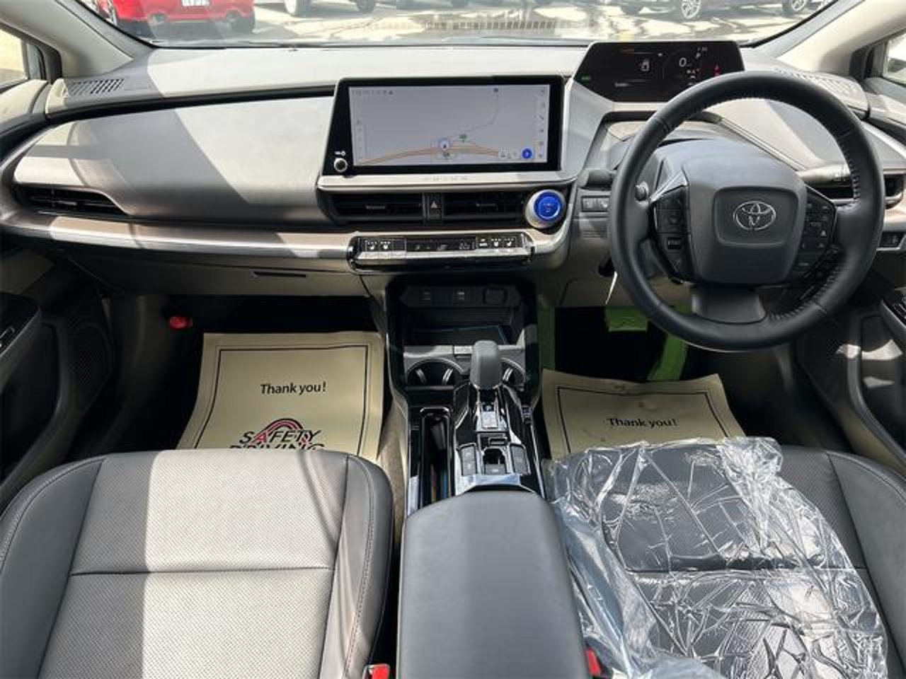 2023 Toyota Prius, photo 2 of 2