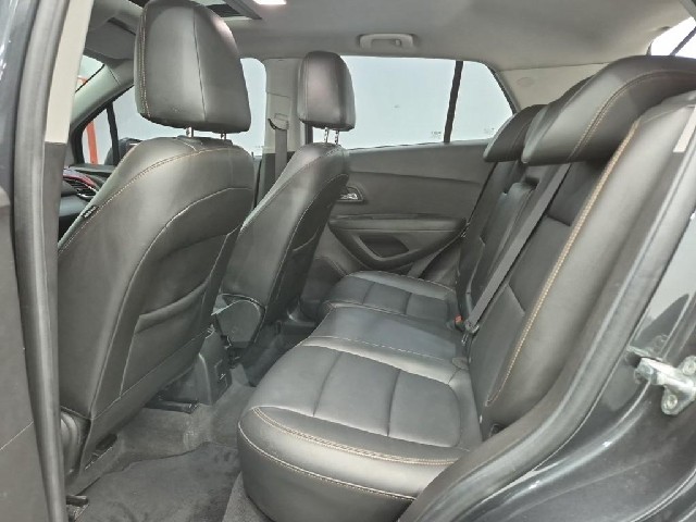 6081001151R12.jpg