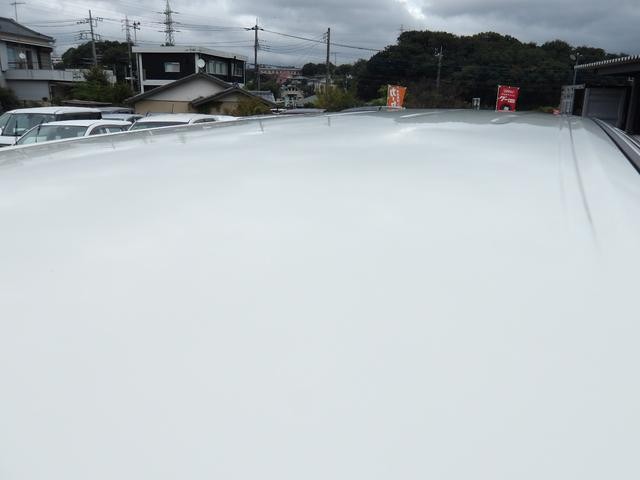 0520536A30261026W00109.jpg