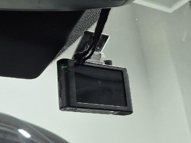6081001374R16.jpg