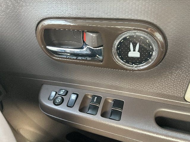 b44ec67e06ec4f0d1a805bcb8e2f7545.jpg