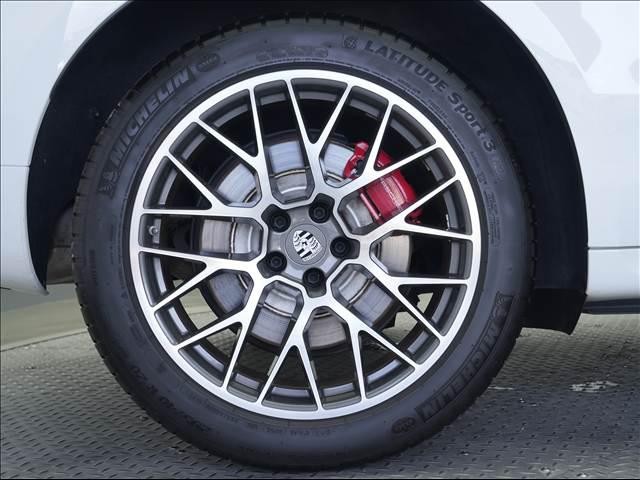 777ca85ae63ccea645e78613f80ecfde.jpg