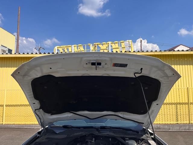 0701809A30260829W00219.jpg