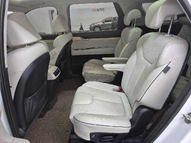 6081501132R12.jpg