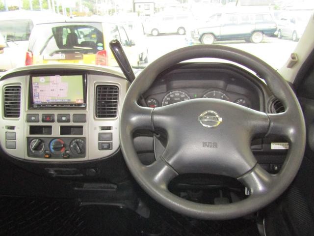 0530123A30260915W00212.jpg