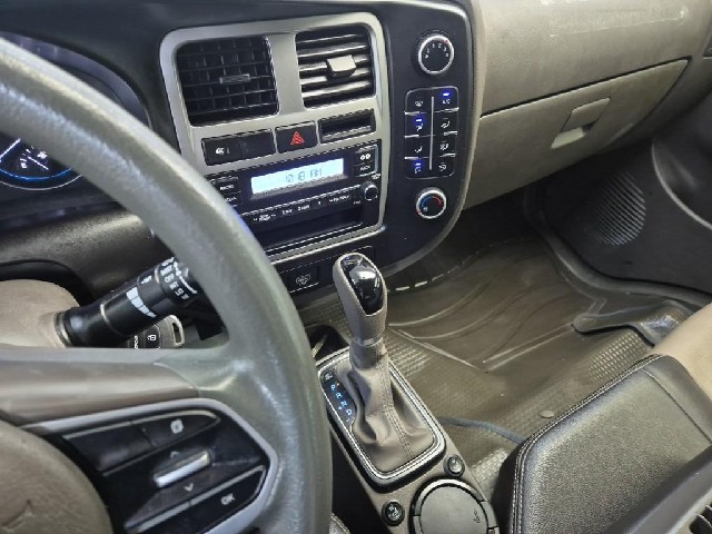 6081501232R9.jpg