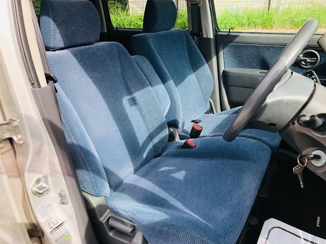 0703556A30260902W00113.jpg