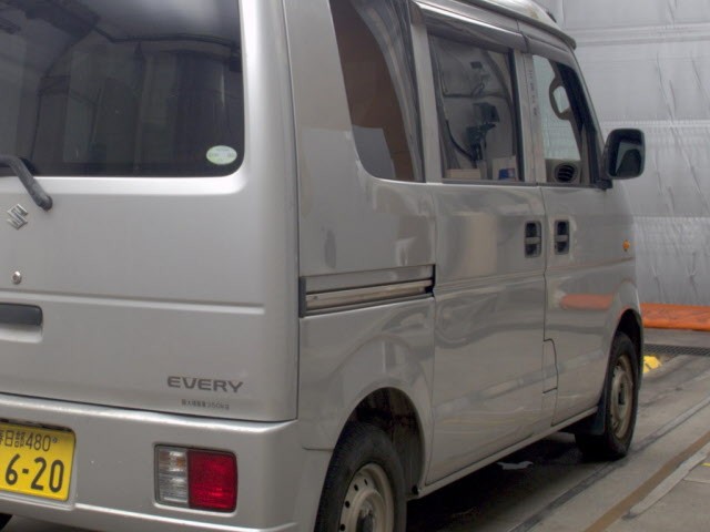 c7cc31a941124eeec92ae0801a67f052.jpg