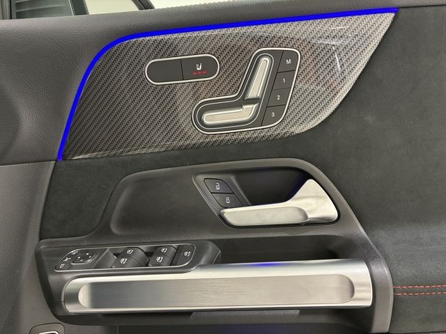 e370667ce95a9a5d896fa2e7f09b3ded.jpg