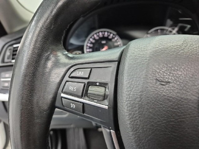 6081001379R16.jpg