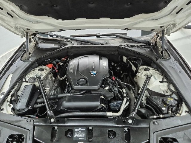 6081001379R5.jpg