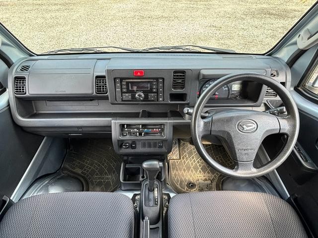 0704307A30260831W00202.jpg