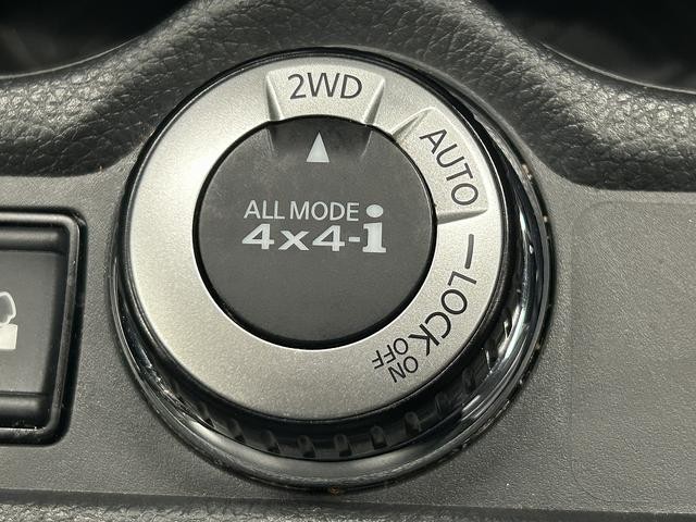 0704328A30260901W00609.jpg