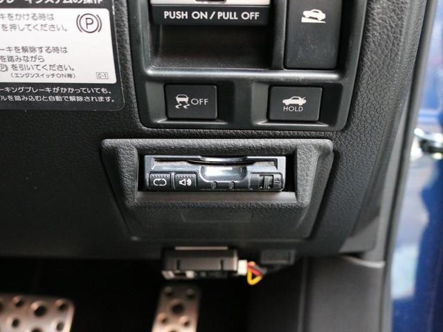 0520046A30251122W00817.jpg