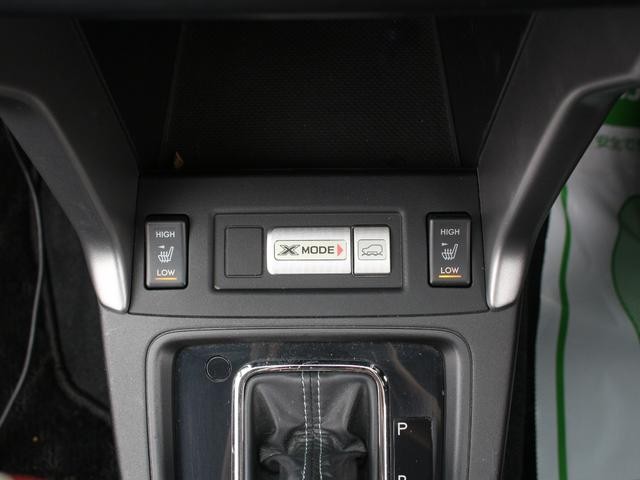 0520046A30261021W00216.jpg