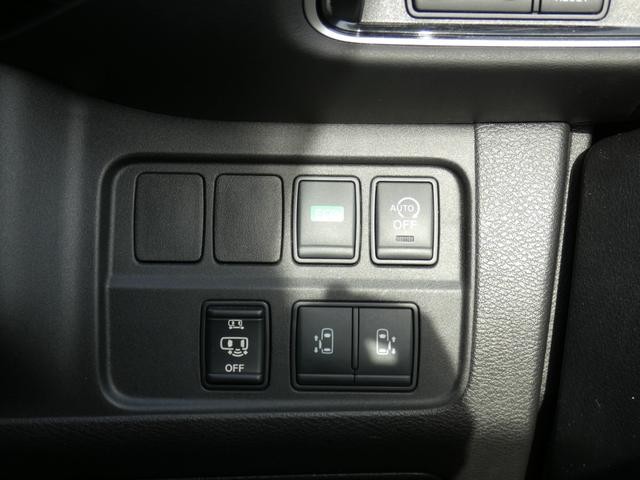 0708444A30260901W00208.jpg