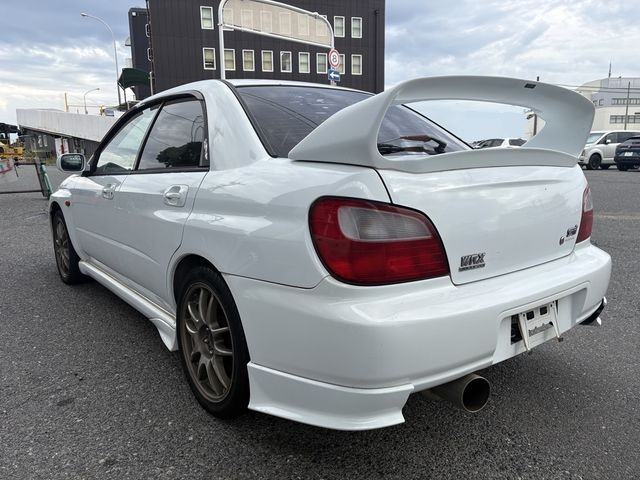 e3ae7b8ef9a3ab75abc9a8ef193e8665.jpg