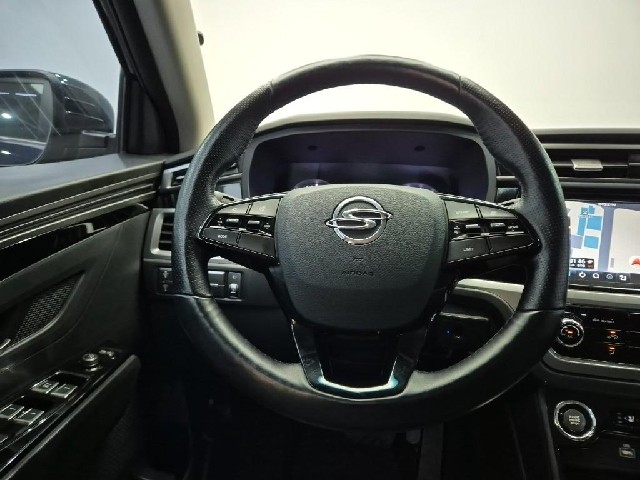 6081000573R9.jpg
