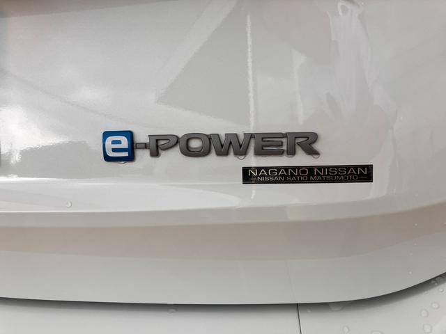 1200293A30260907W00115.jpg