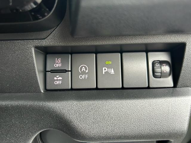 0500501A30260928W00110.jpg