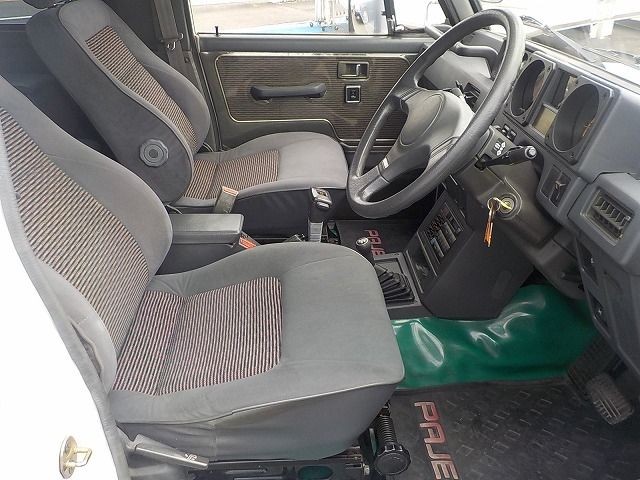 69865170d094717cab1dc0746f1cfb9c.jpg
